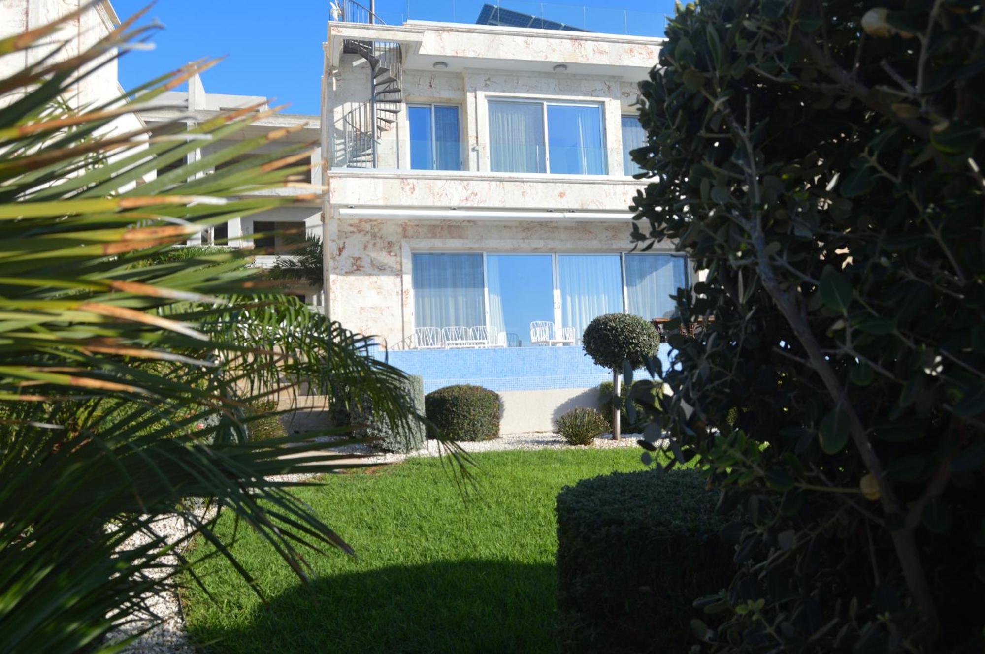 Olymp Luxury Villa D - Luxury Escape With Direct Beach Access And Unique Sunsets Paphos Exterior foto