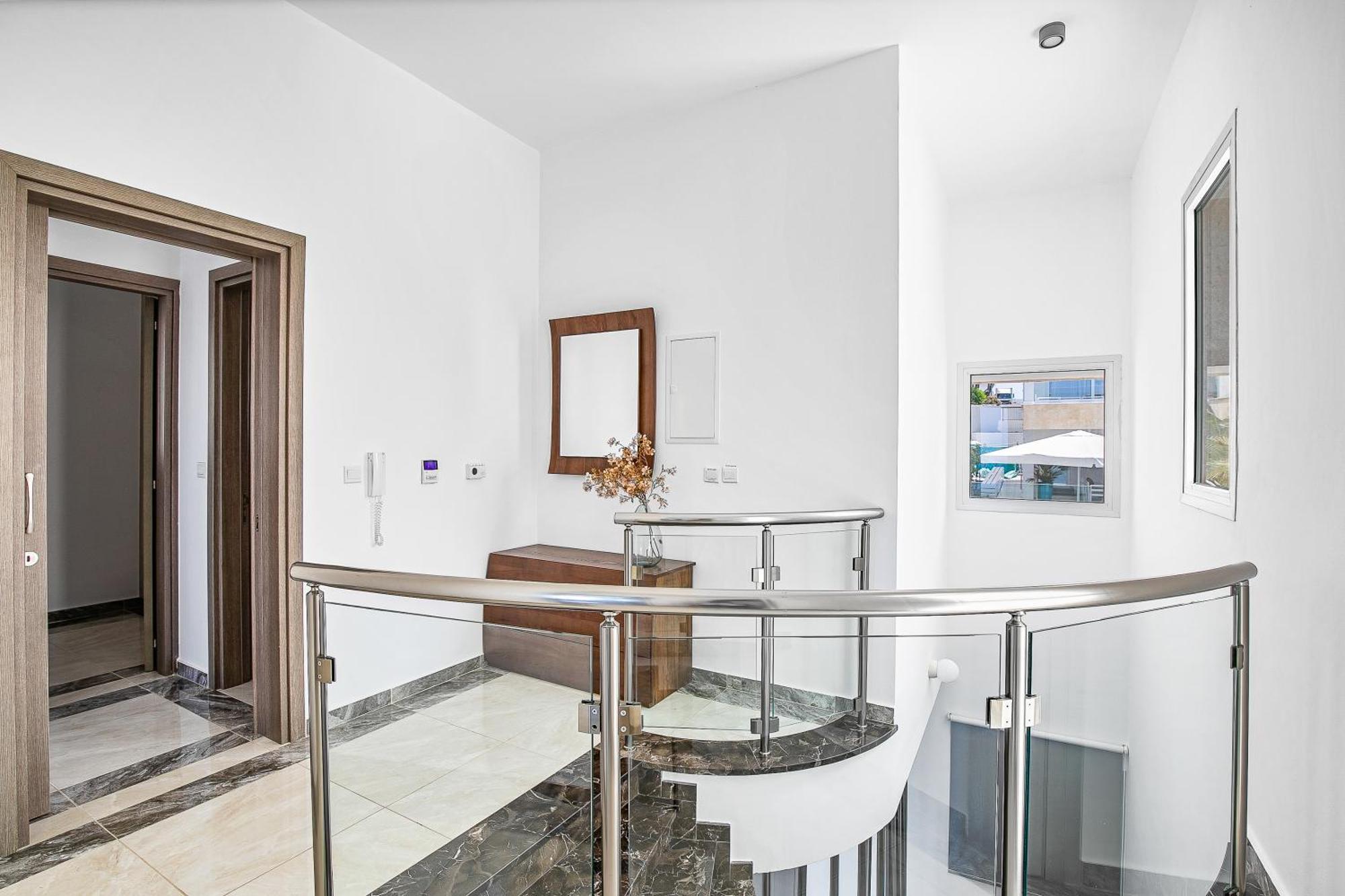 Olymp Luxury Villa D - Luxury Escape With Direct Beach Access And Unique Sunsets Paphos Exterior foto